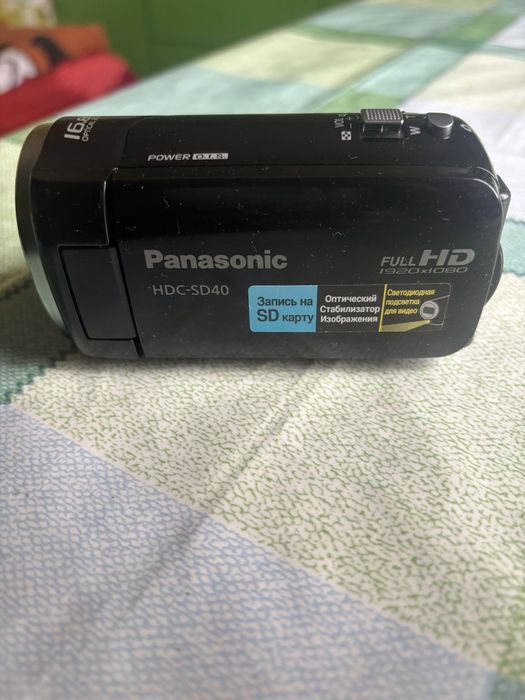 Продам видеокамеру Panasonic