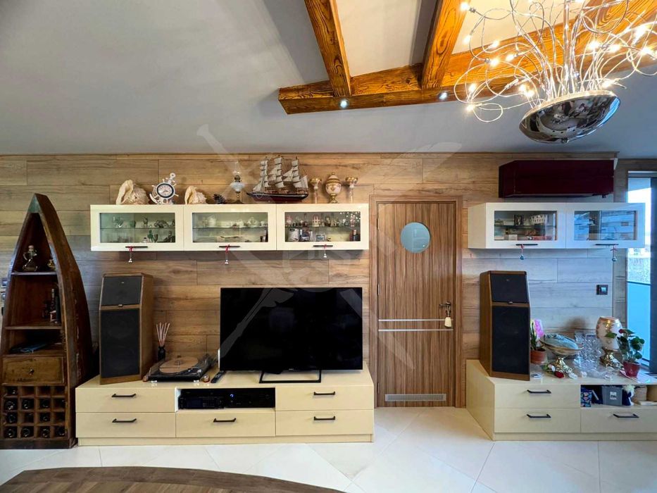 Двустаен - Център