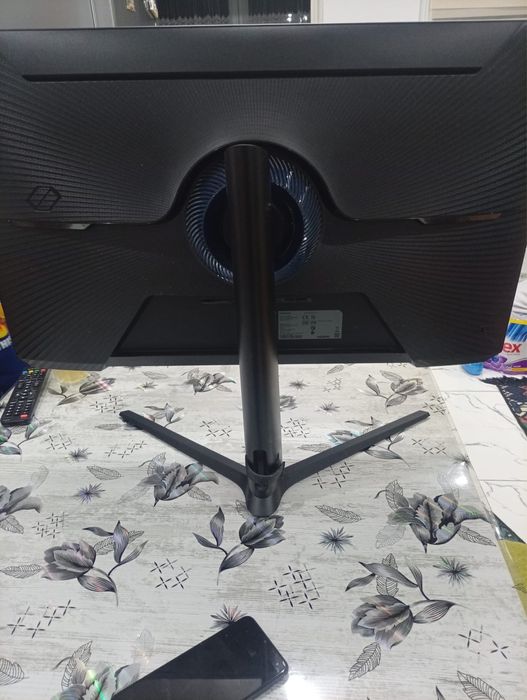 Samsung Odyssey G3 32" 180Hz Gaming Monitor – stare excelentă