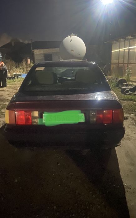 Продам. Ауди 100.