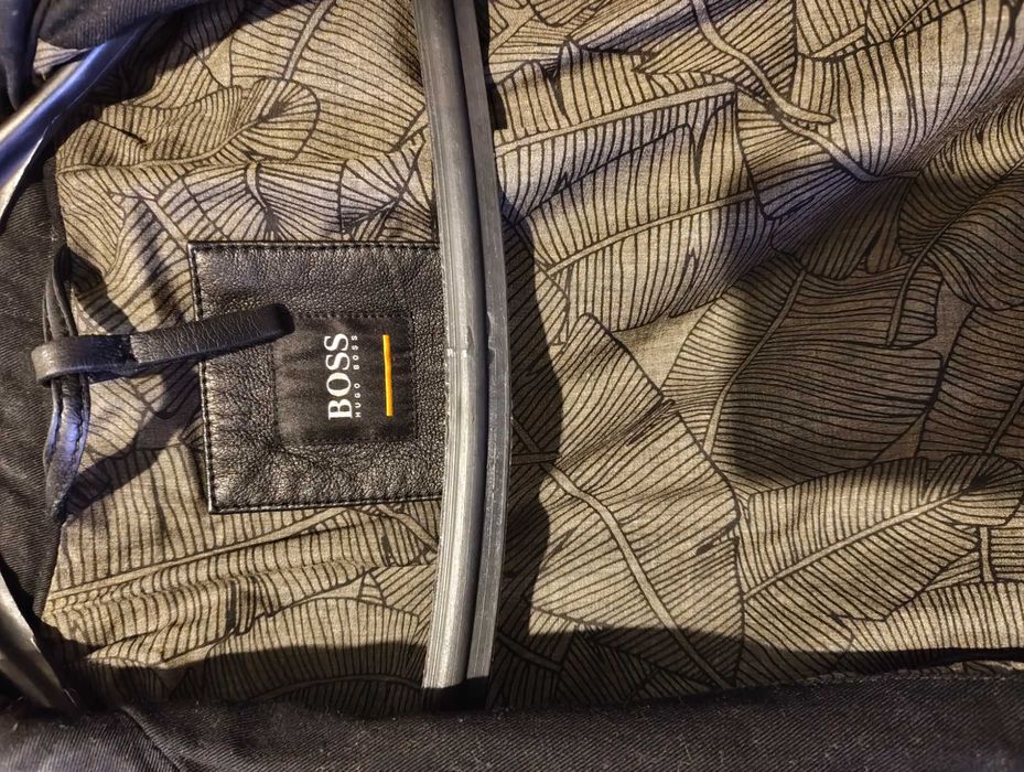 Мъжко кожено яке Boss