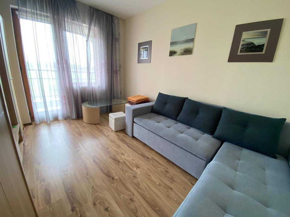 Продава се Тристаен апартамент в Обзор - 100 кв.м за 919 €/кв.м - Снимка #4