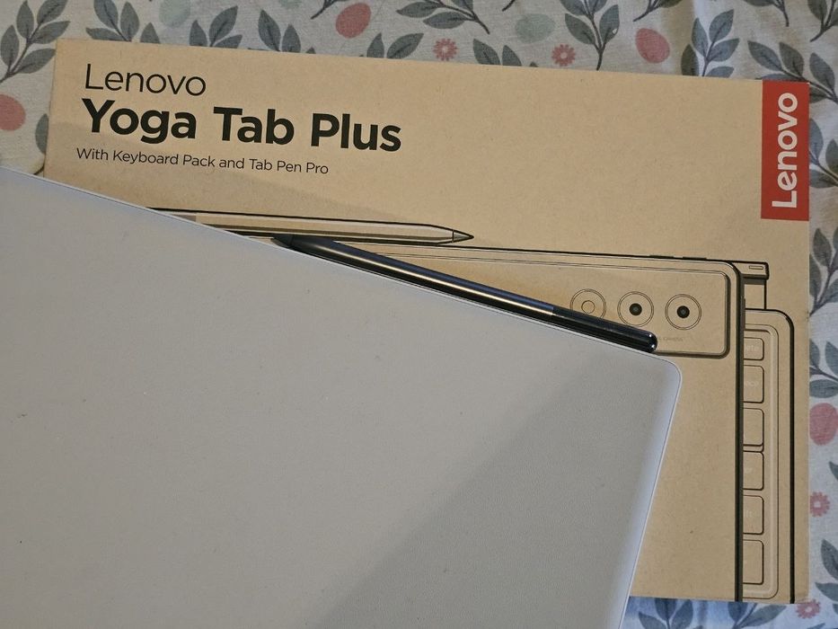 Tableta Lenovo Yoga Tab Plus, 12.7" 3K, 16GB RAM, 256GB, 2-in-1
