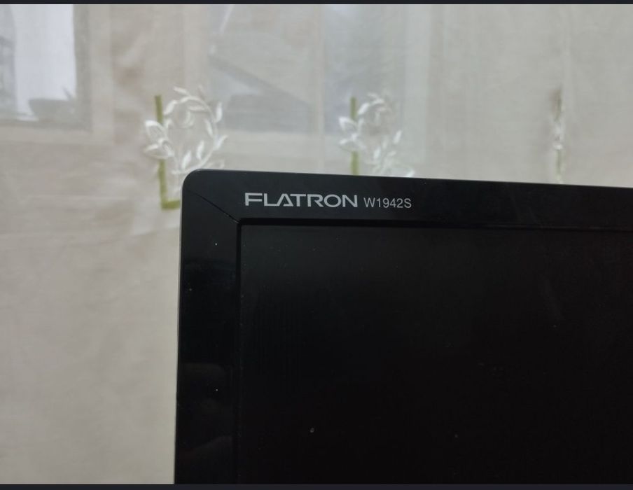 Продается Монитор Lg