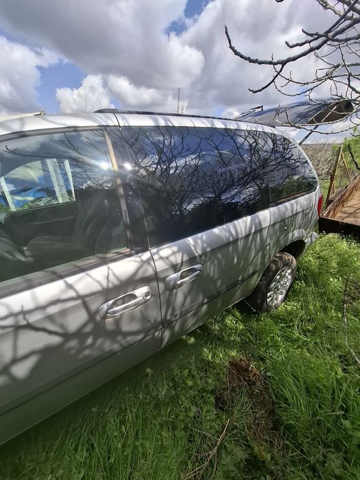 Chrysler Voyager 2.8 CRD автомат на части
