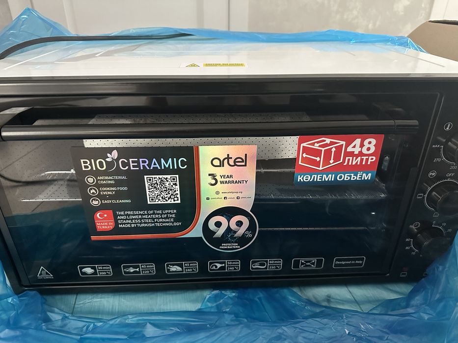 Продам духовку  artel новый