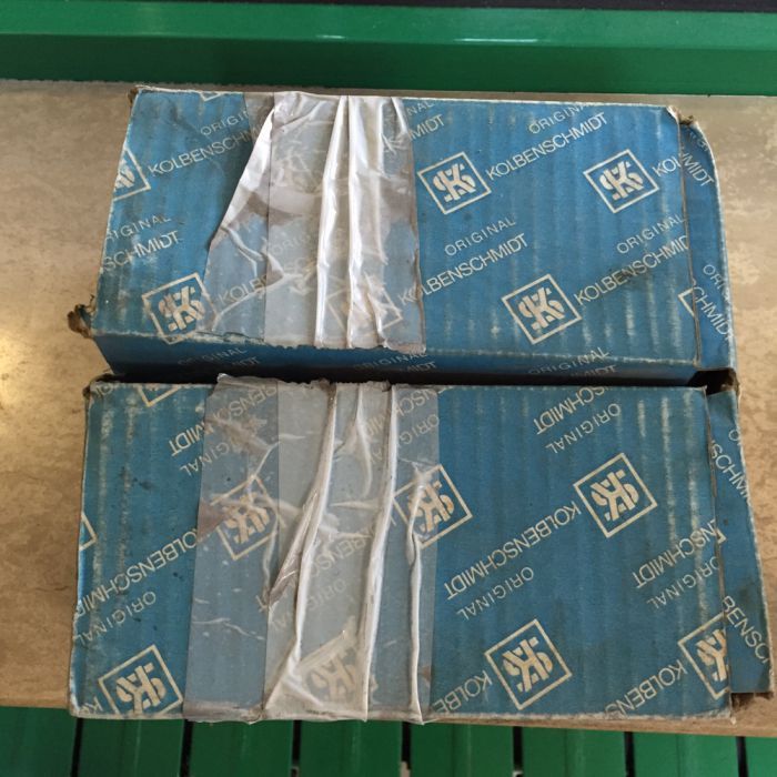 Оригинални Бутала+сегменти/комплект/