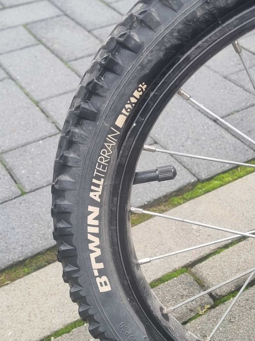 Bicicleta btwin robot 4-6 ani