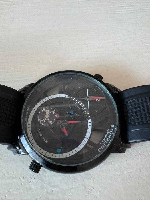 Stuhrling Ceas negru Eclipse Horizon