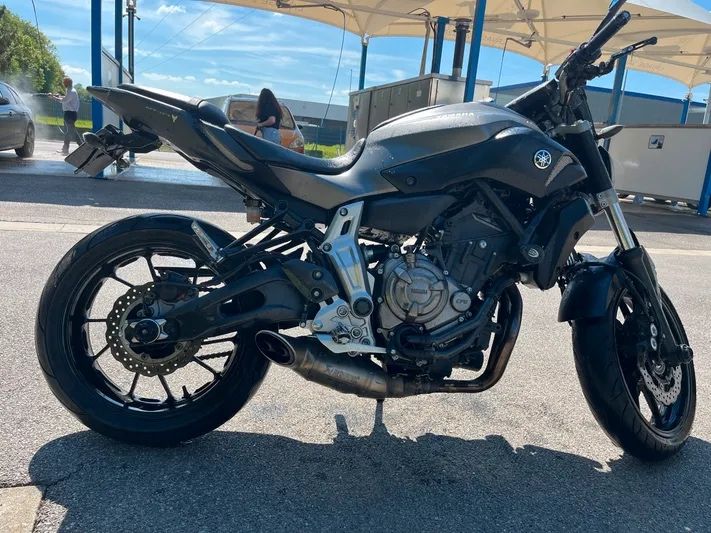 Yamaha MT-07.