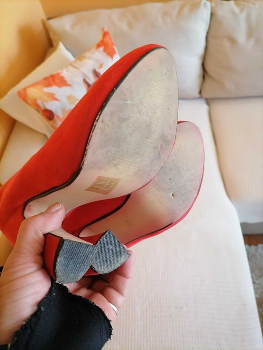 Червени Ботуши 38 и Нови бг Винени нови боти 40 номер