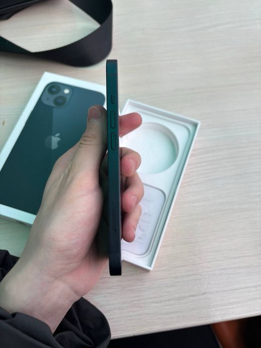 iphone 13 на гарантий
