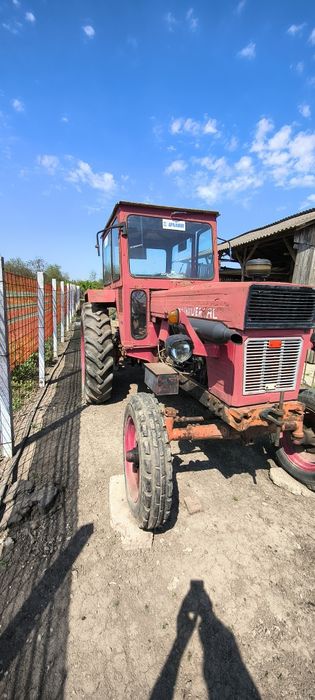 Tractor universal u650 + plug + disc