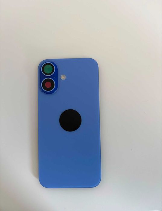 Capac spate albastru (Ultramarin) pentru iPhone 16