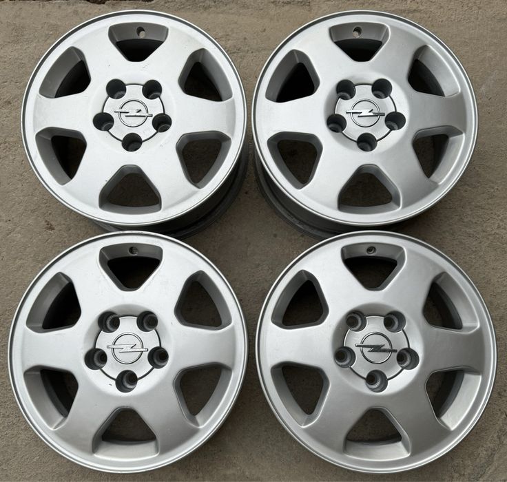 Титановый диски на Опель