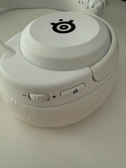 Steelseries arctis nova 5 wireless ps5/Pc/bluetooth