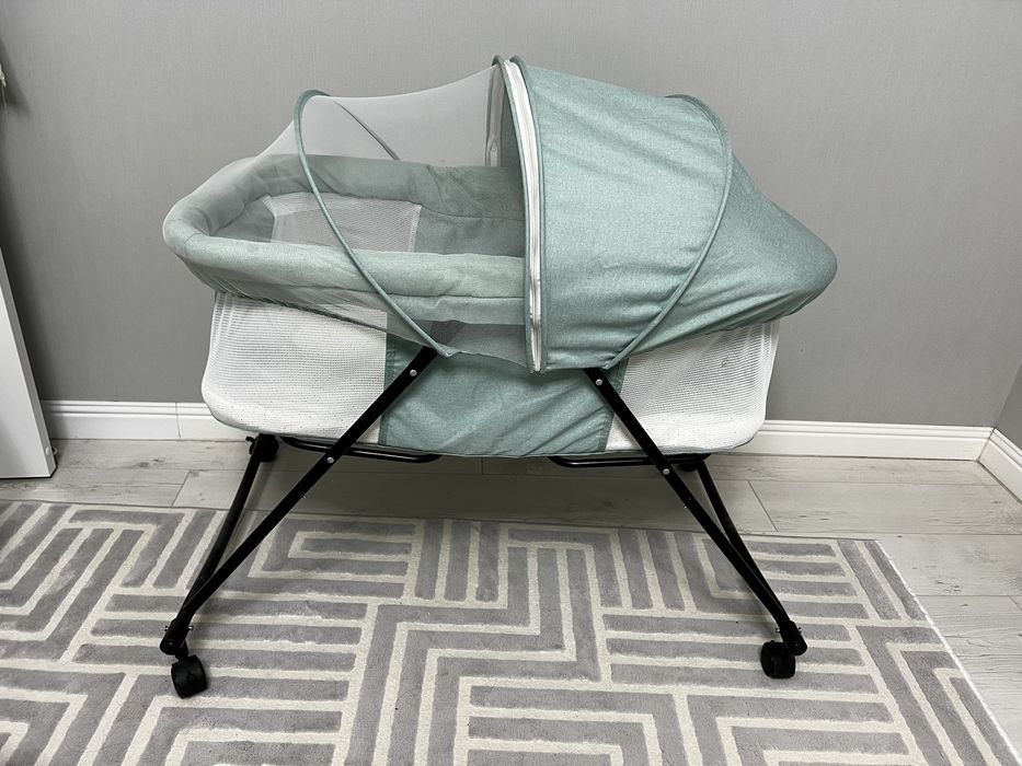 Продам детский манеж