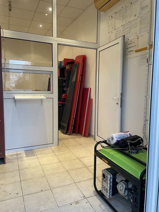 Продава се Магазин в Добрич, Йовково - 32 кв.м за 606 €/кв.м - Снимка #2