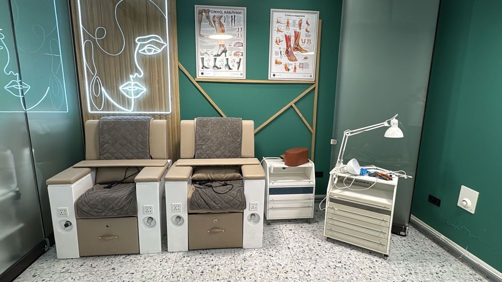 Продам педикюрное кресло