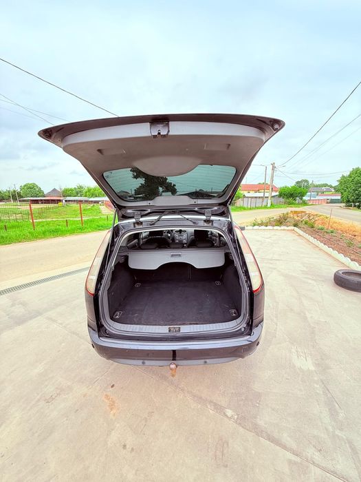 Ford focus 2 facelift 1.6 tdci 109 cp