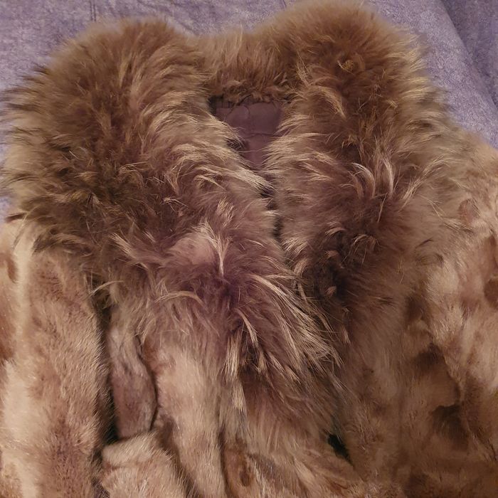 Продам норковую шубу