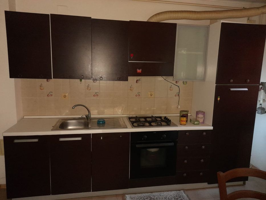 bucătărie complet utilată