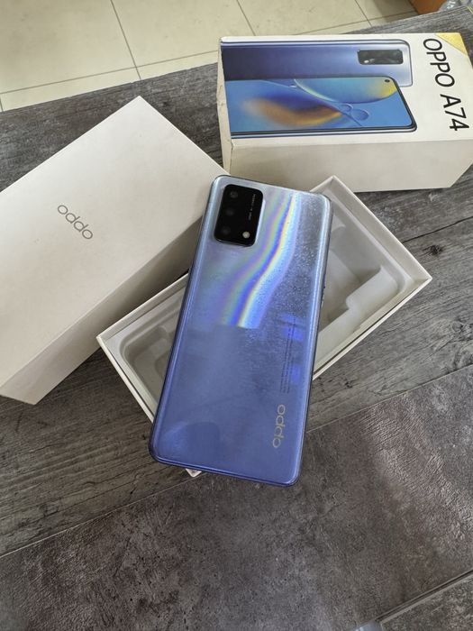 OPPO A74 128гб в идеале