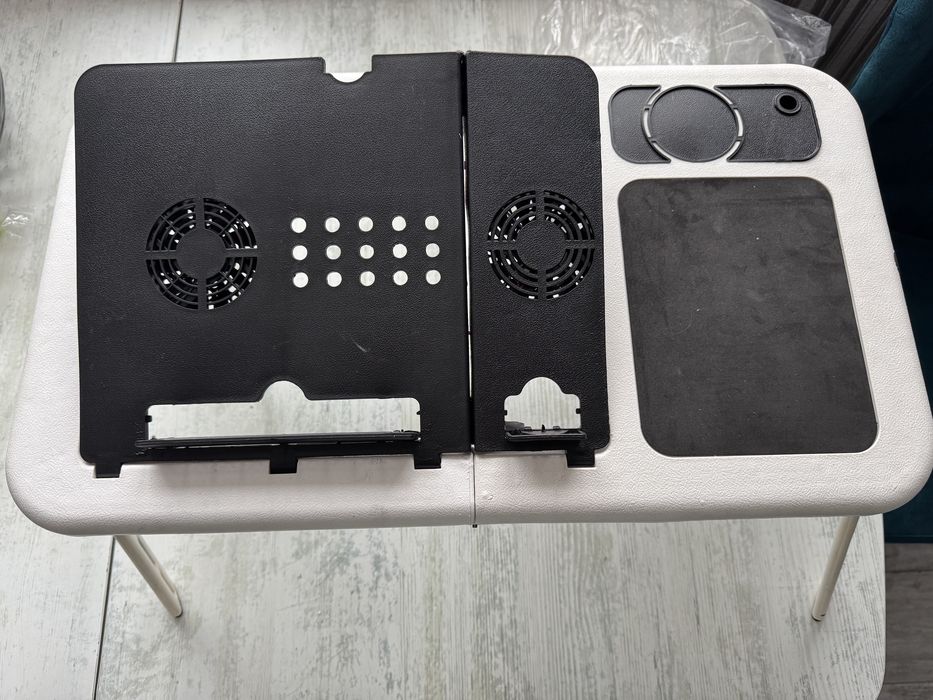 Suport laptop cu ventilatoare