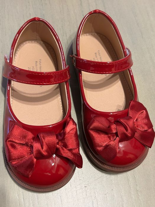 Детски официални обувки