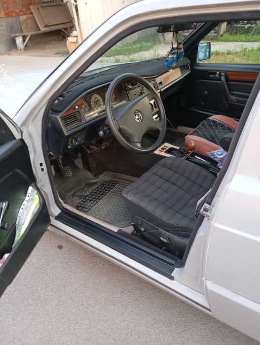 Продам  Mercedes 190