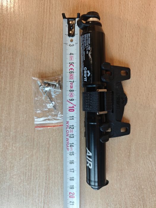 Помпа за велосипедни гуми Crivit