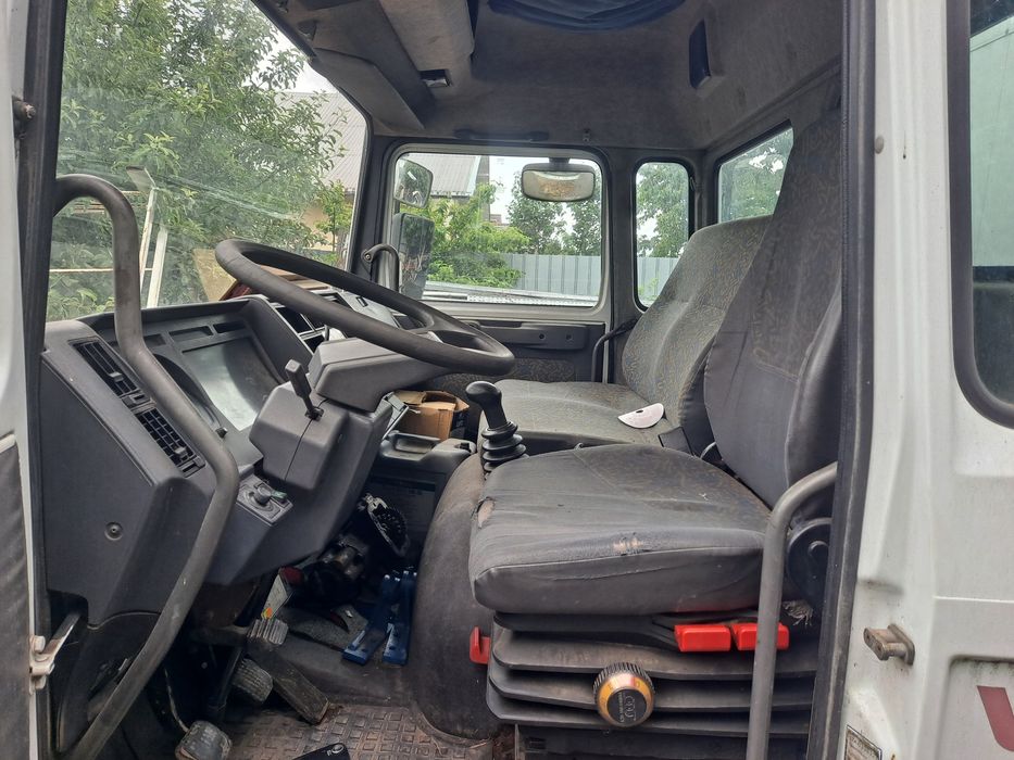 Vând Renault Midliner S135  de 7,5  basculabil.