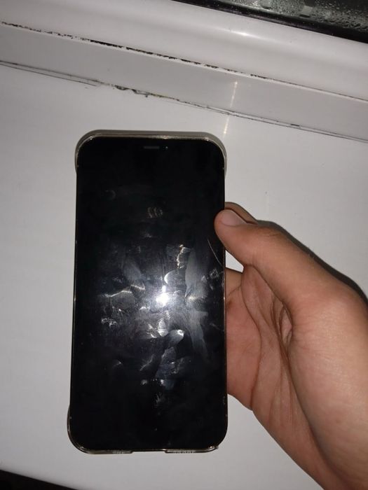 Iphone 12 pro 79yomkost 256gb