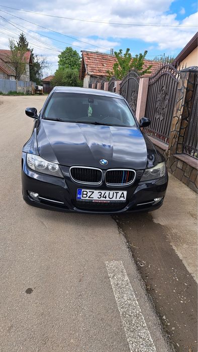 Bmw in stare buna mai multe la fata locului