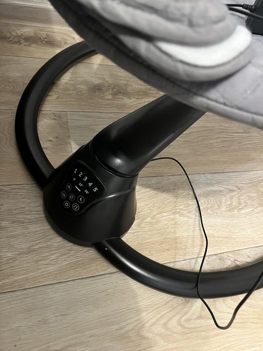 Продам шезлонг детский