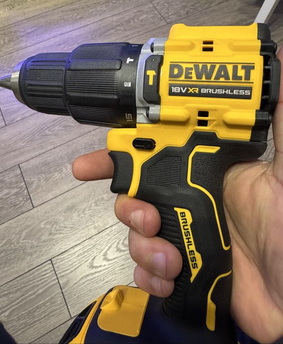 DeWalt DCD100Y + baterie XR 18V 2Ah – fără încărcător