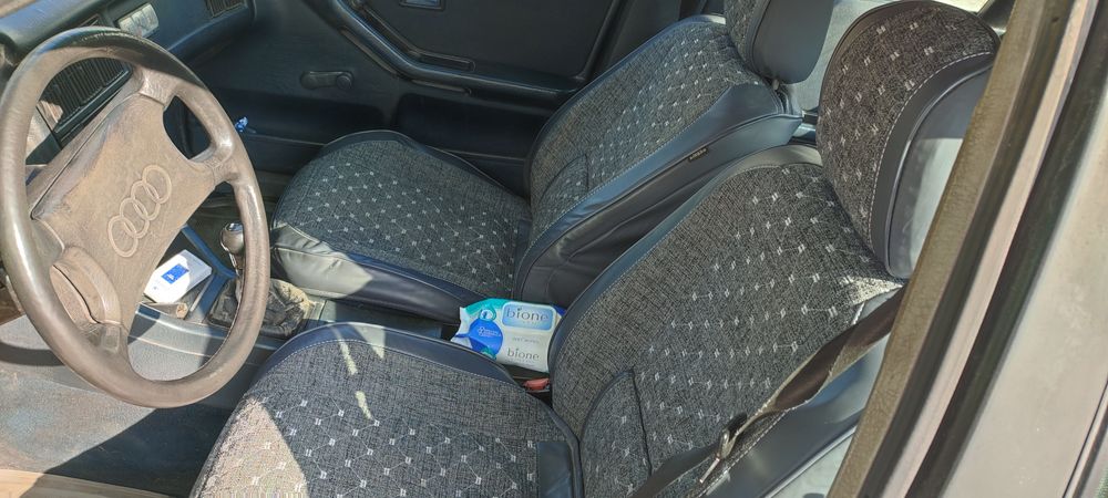 Продам Ауди 80 б3