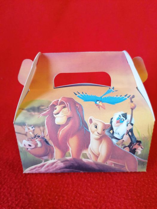 Кутийка за лакомства Пес Патрул , Стич, Блуи...