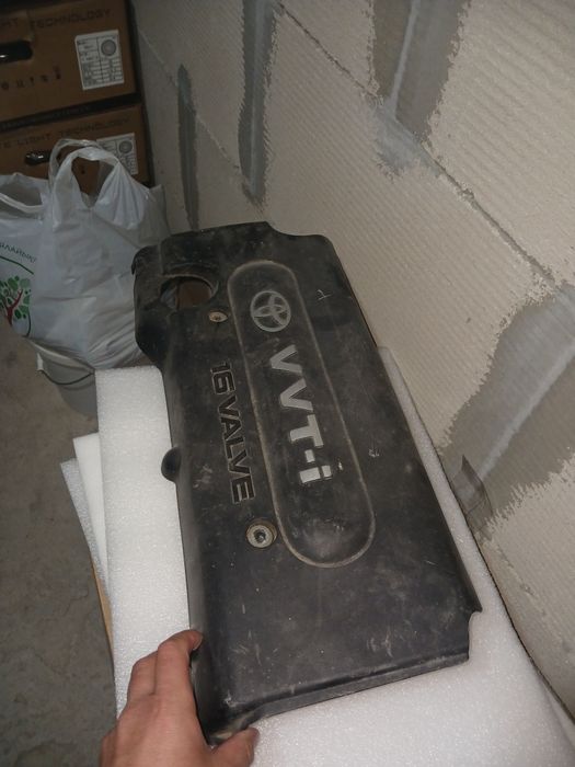 Двигатель, крышка декоративная