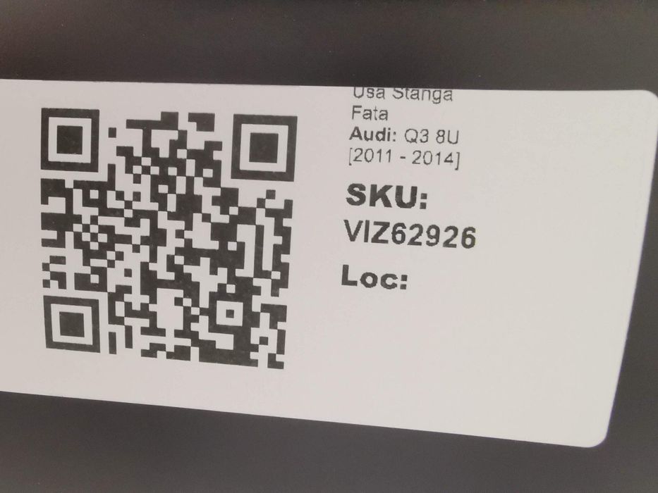 Ауди Q3 / Audi Q3 [-] Ляв преден капак (врата) - Оригинален, в много д