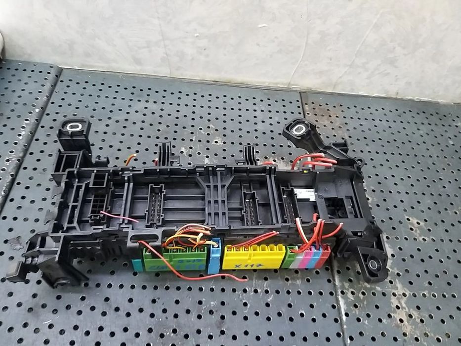 Panou sigurante 1.6 b mercedes cla x117 704tr1af025 a2469066600