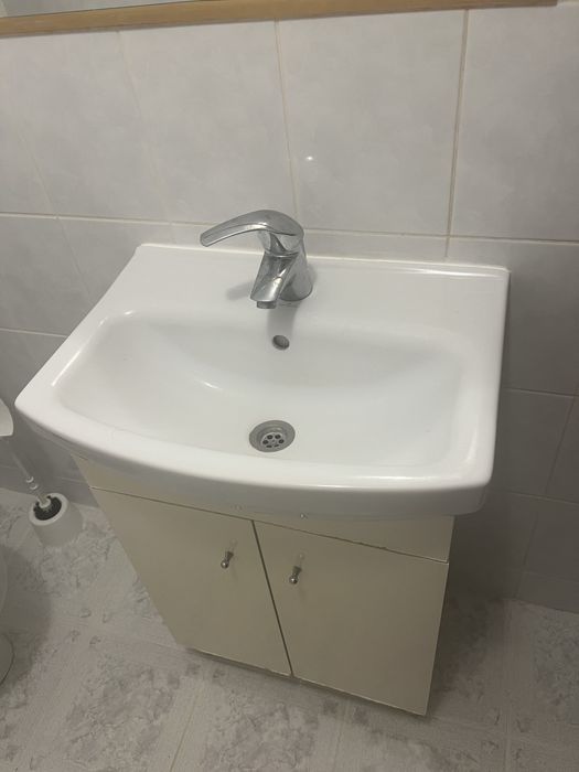 Mobilier baie stare buna