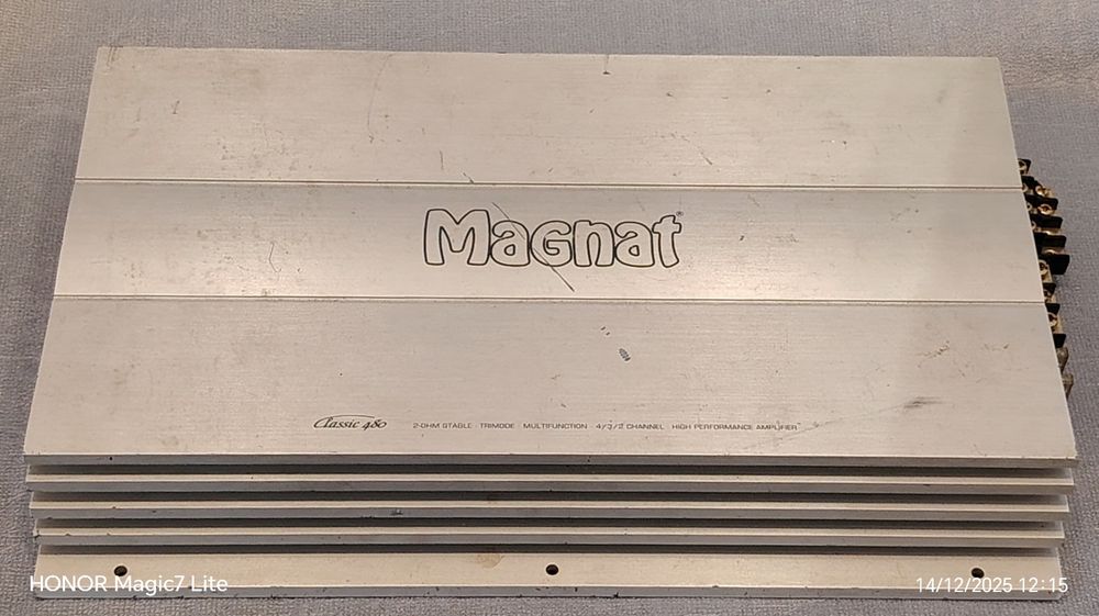 Amplificator auto Magnat clasic  480