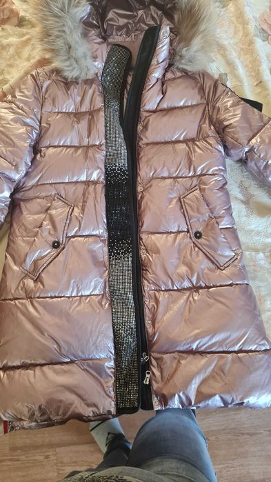 Зимняя куртка на девочку 10-13лет