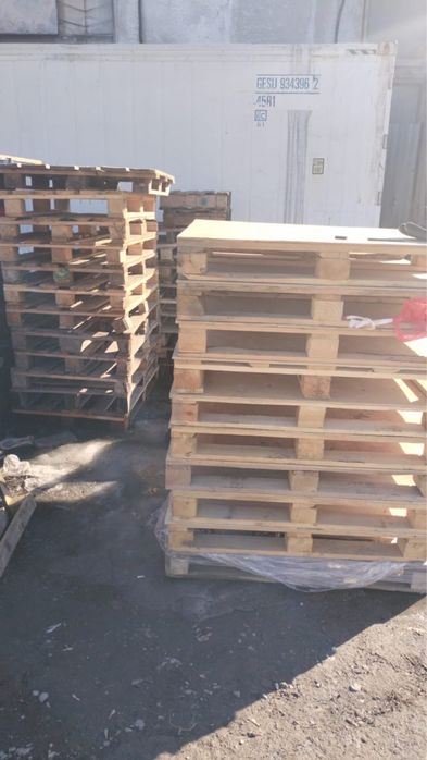 Продам поддоны с настилом