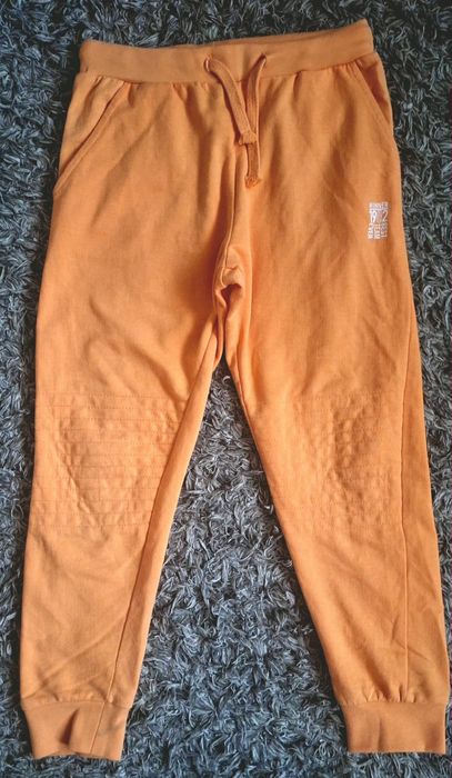 Pantaloni de trening pentru copii vârsta de 7 - 8 ani