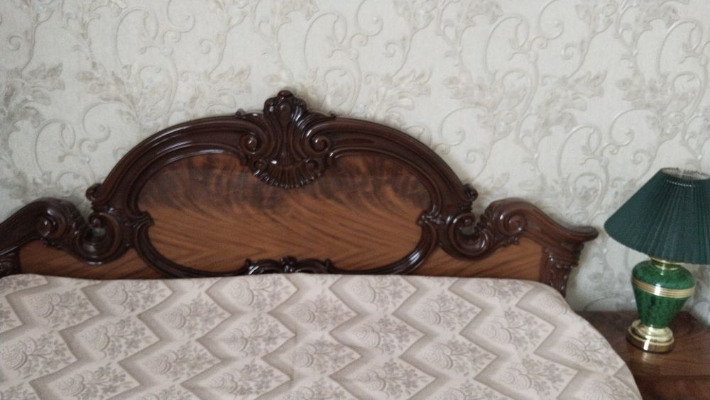 Мебель для спальни .Продам  Продам Спальный гарнитур