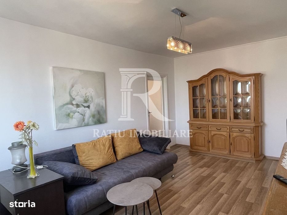 Apartament cu 3 camere | Central | Vedere panoramică | Oradea