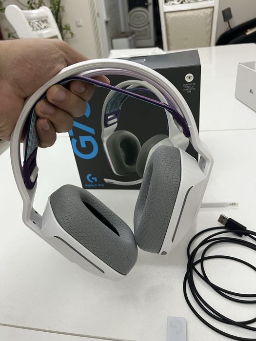 Наушники Logitech G733 LightSpeed белый