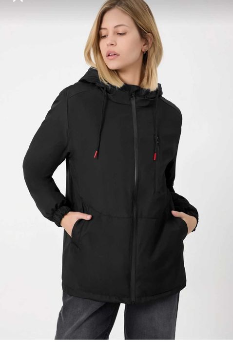 Дамско зелено яке